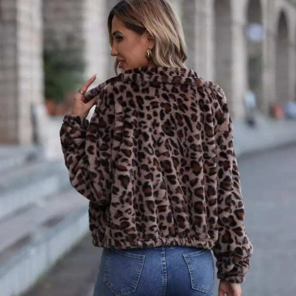 Women's loose leopard print plush coat with raglan sleeves and front zipper