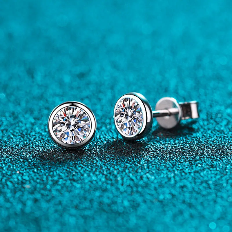 Geometric design gold-plated silver earrings with a choice of moissanite or zircon stones.