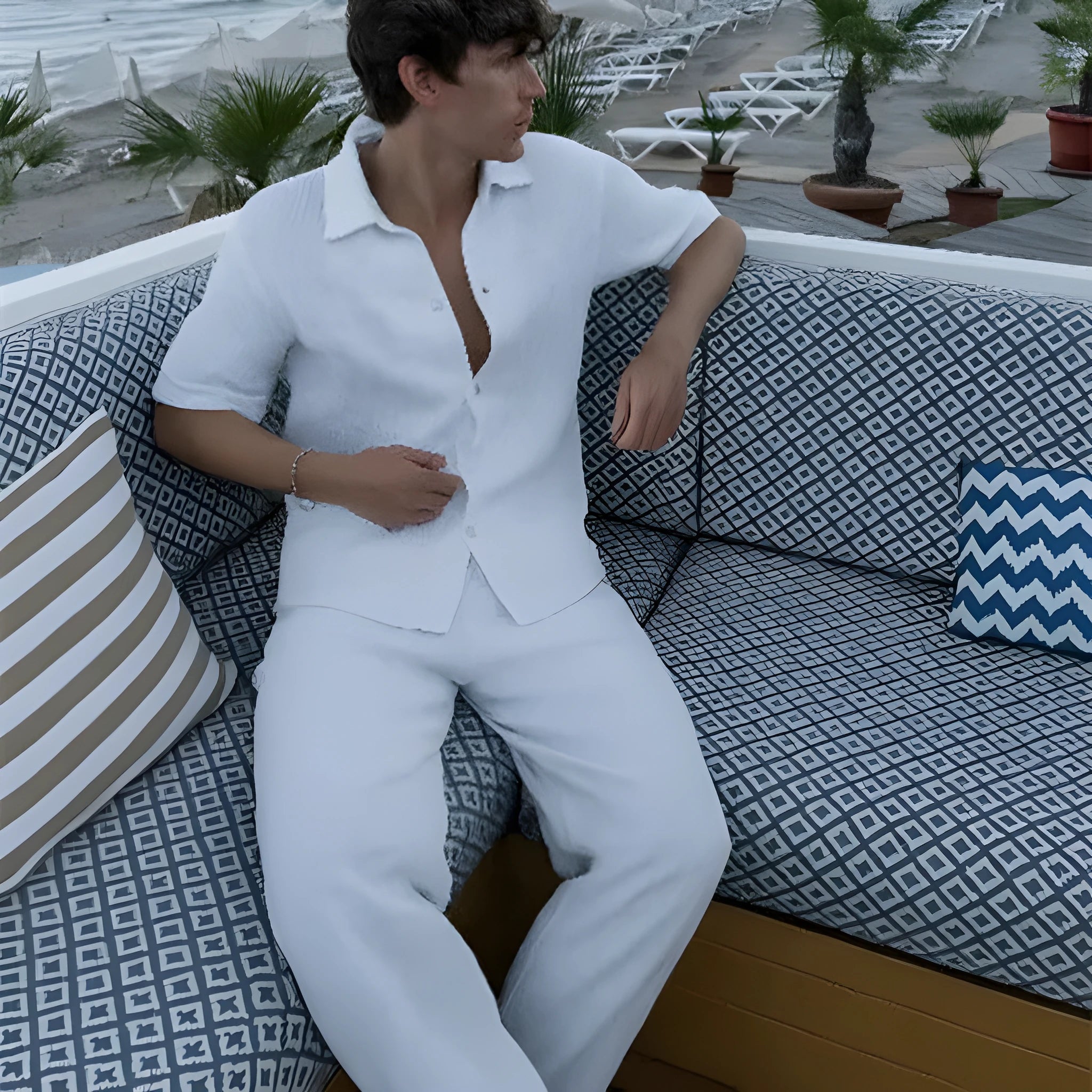 Printed zip-up sweater jacket and matching trousers streetwear suit set with a 3D pattern.