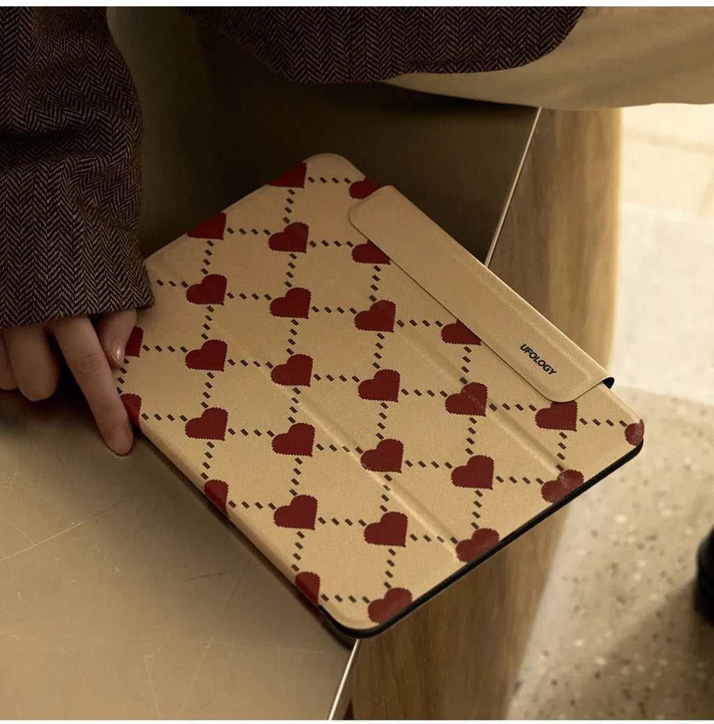 iPad Air 4 and Air 5 protective case with magnetic double-sided clip and polyurethane shell.