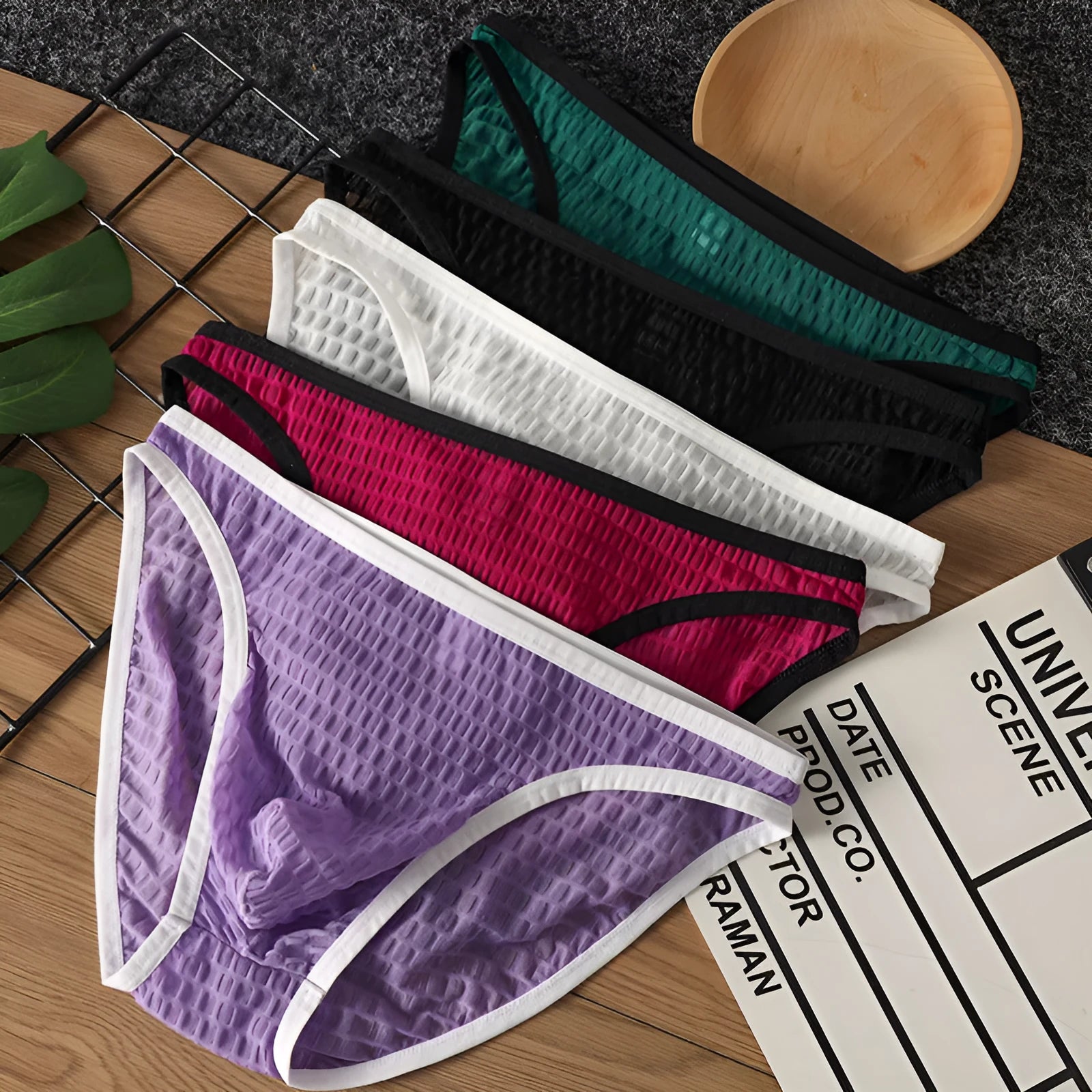 Men's low waist transparent lace underwear in black, quick-dry nylon, low-rise fit