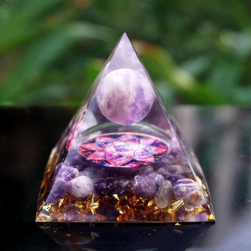 6CM pyramid decoration natural crystal gravel in clear epoxy resin, geometric resin craft ornament