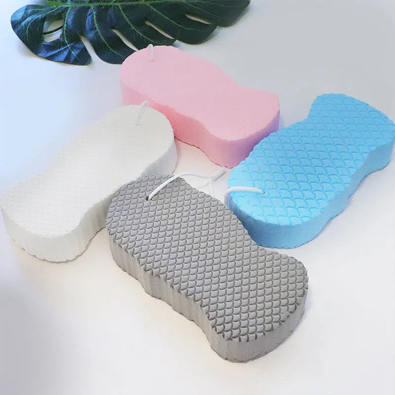 3D fish scale pattern bath sponge in multiple colours for gentle body exfoliation