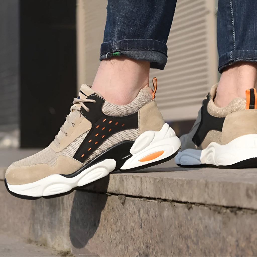 Mesh breathable labour insurance work shoes with anti-smash anti-puncture protection in black, grey, or beige.