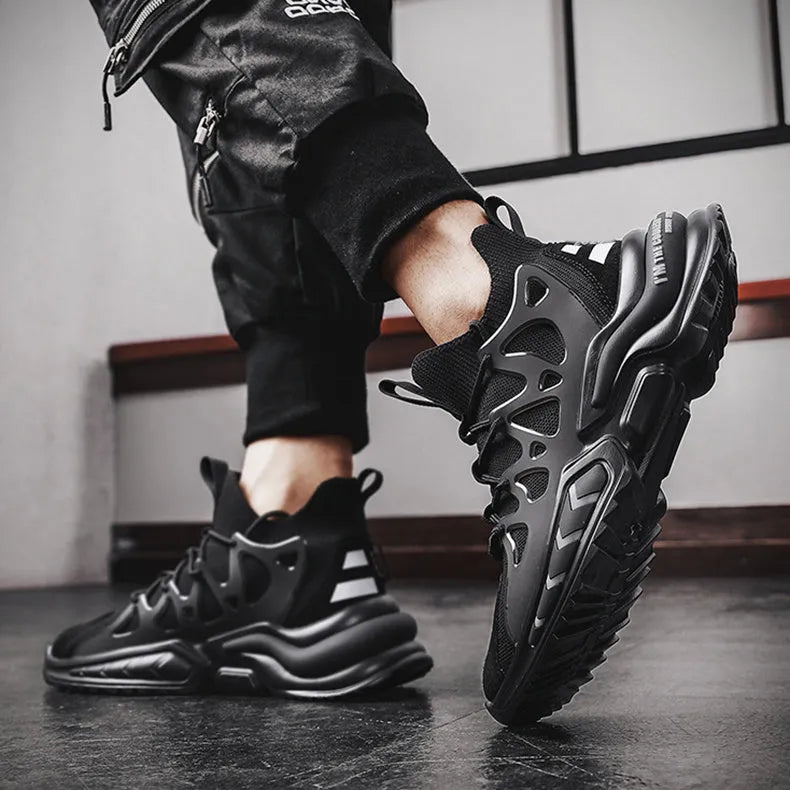 Men's fashion black non-slip sneakers with breathable mesh upper and EVA sole