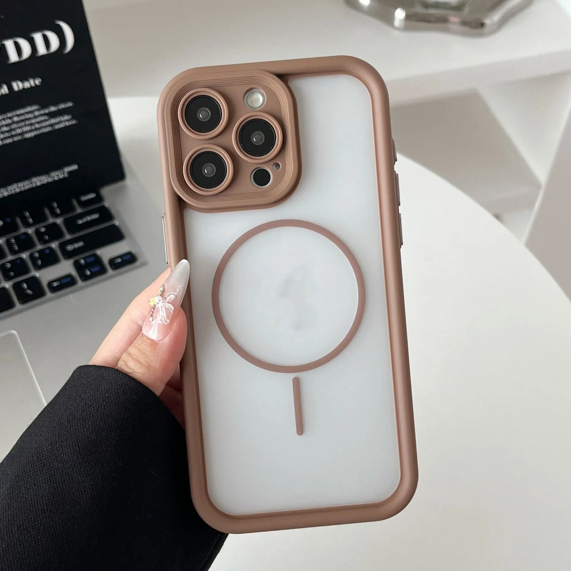 Skin feeling strong magnetic phone case for iPhone with drop-resistant TPU PC build in black colour