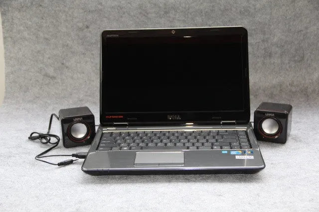 Black square USB-powered 2.0 computer speakers for desktop and laptop audio