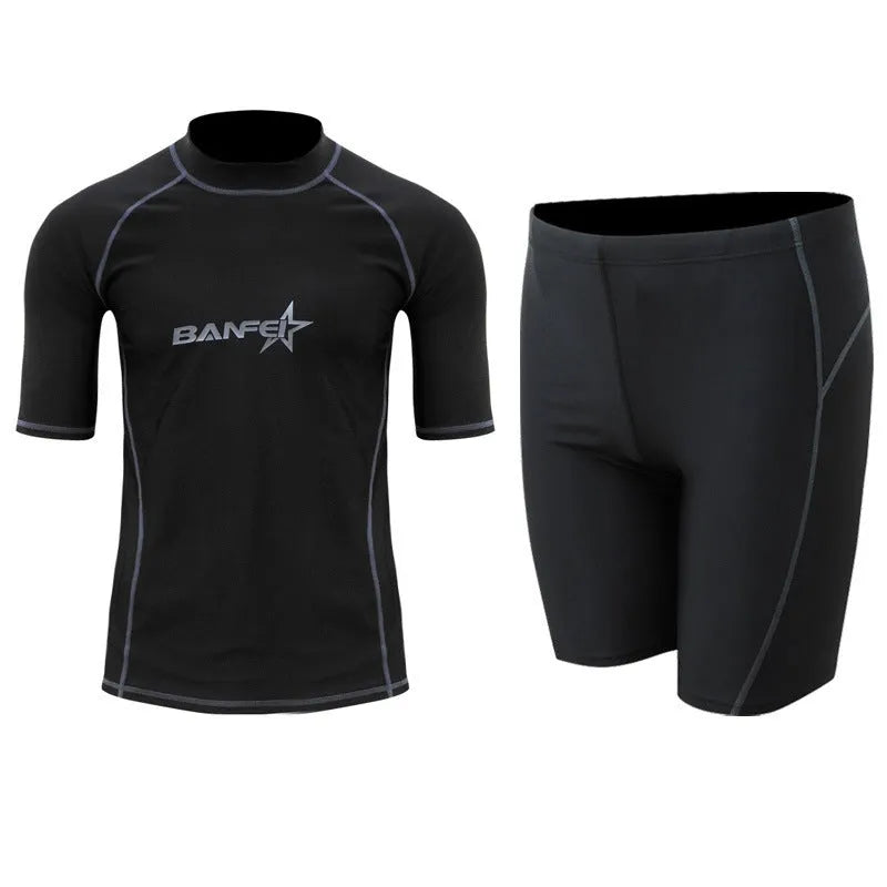 Men's quick-drying half sleeve swimsuit in blue with separate top and pants for snorkelling and surfing