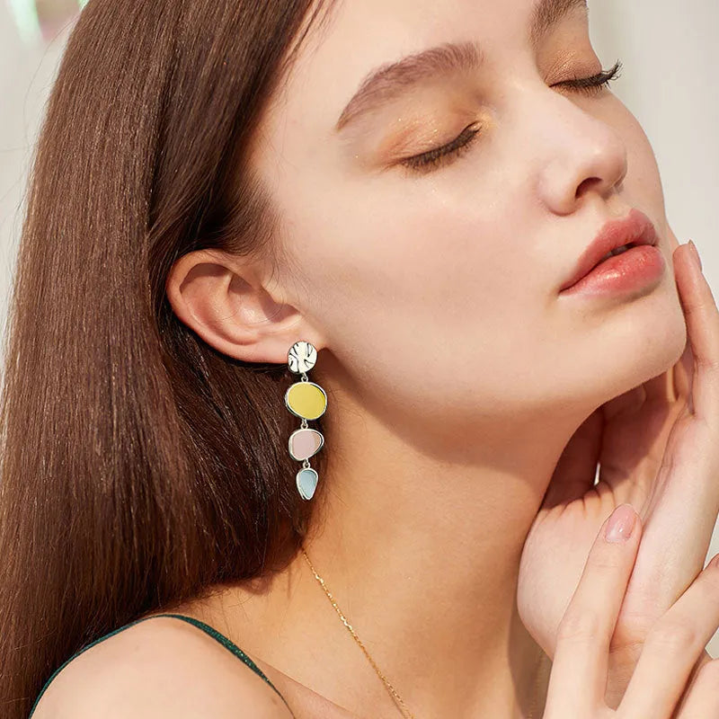 Alloy disc earrings with Morandi three-colour oil drip finish and geometric wafer shape