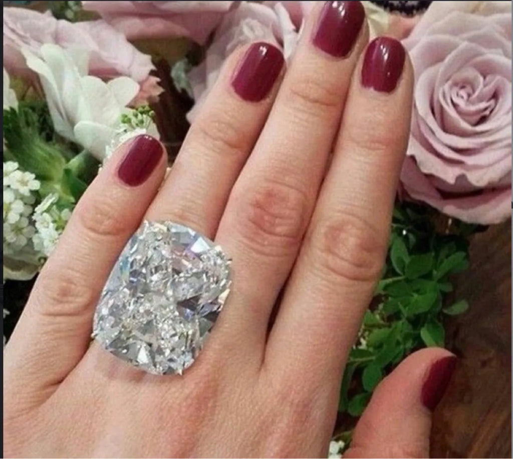Simple white gold colour women's ring with square inlaid diamond geometric design