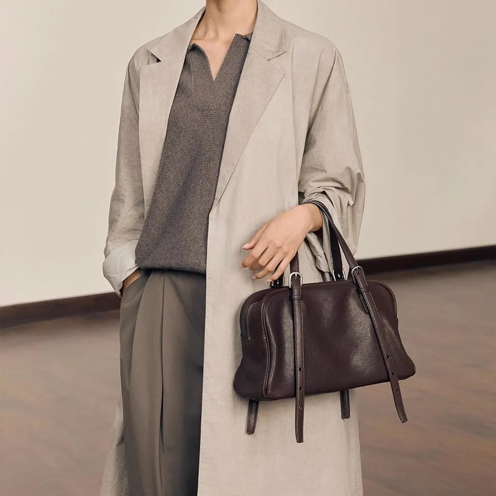 Women's genuine leather retro shoulder bag in black with sandwich pockets and double straps