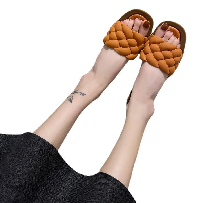 Women's plaid pattern PVC beach sandals with thick anti-skid sole in green colour.