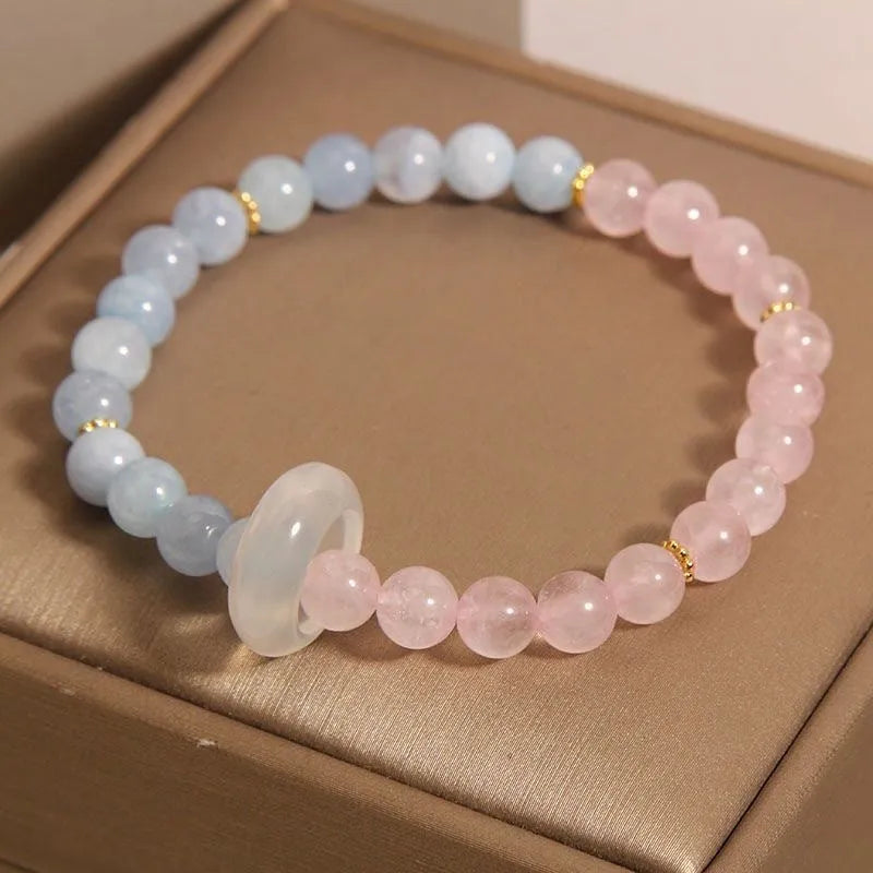 Women's aquamarine crystal bracelet with round mixed material beads in light luxury natural style