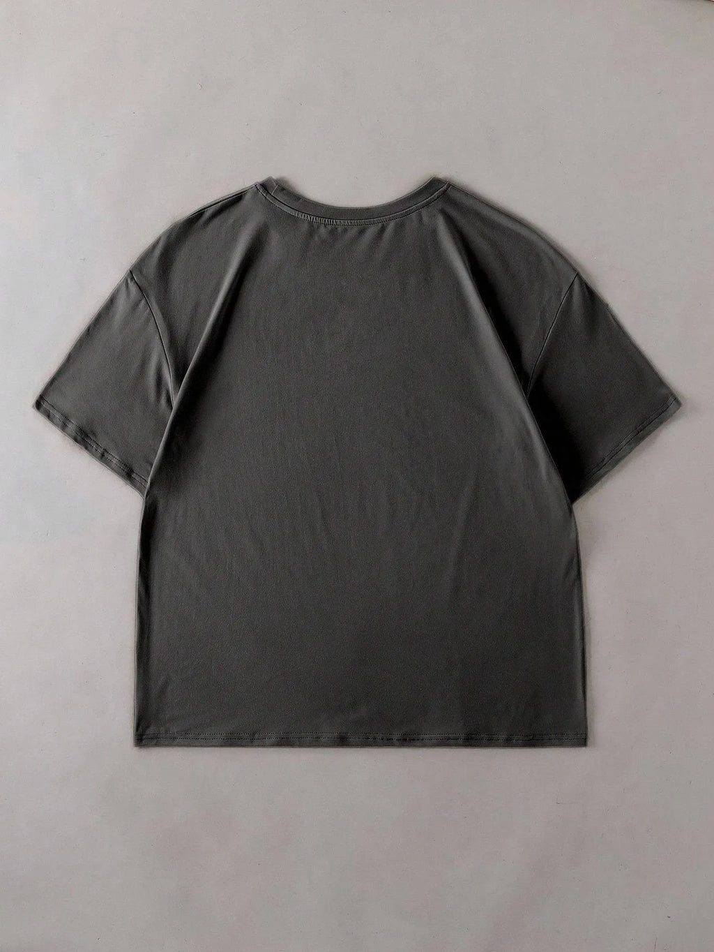 Loose-fitting summer cotton T-shirt with round neck and short sleeves in multiple colours