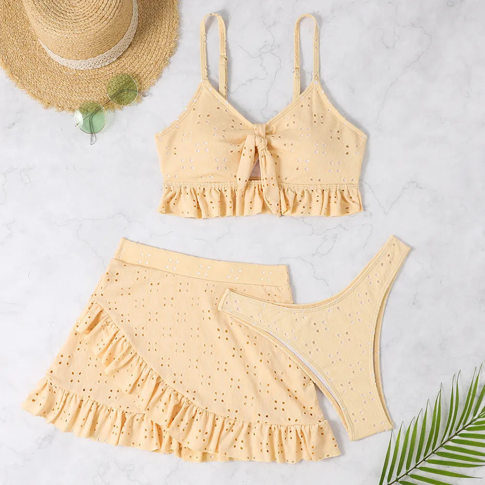 Women's solid colour three-piece split hip skirt bikini set in polyester for swimming and wading
