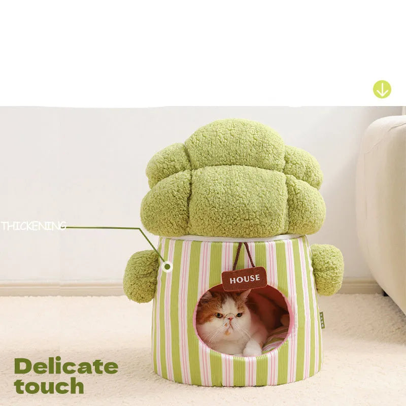 Creative cauliflower tree hole enclosed pet bed in plush material for cats and small dogs, green colour