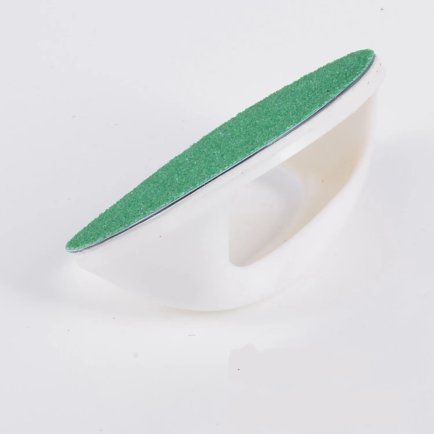 Square dog nail scratch board with ergonomic handle in one of four colours.