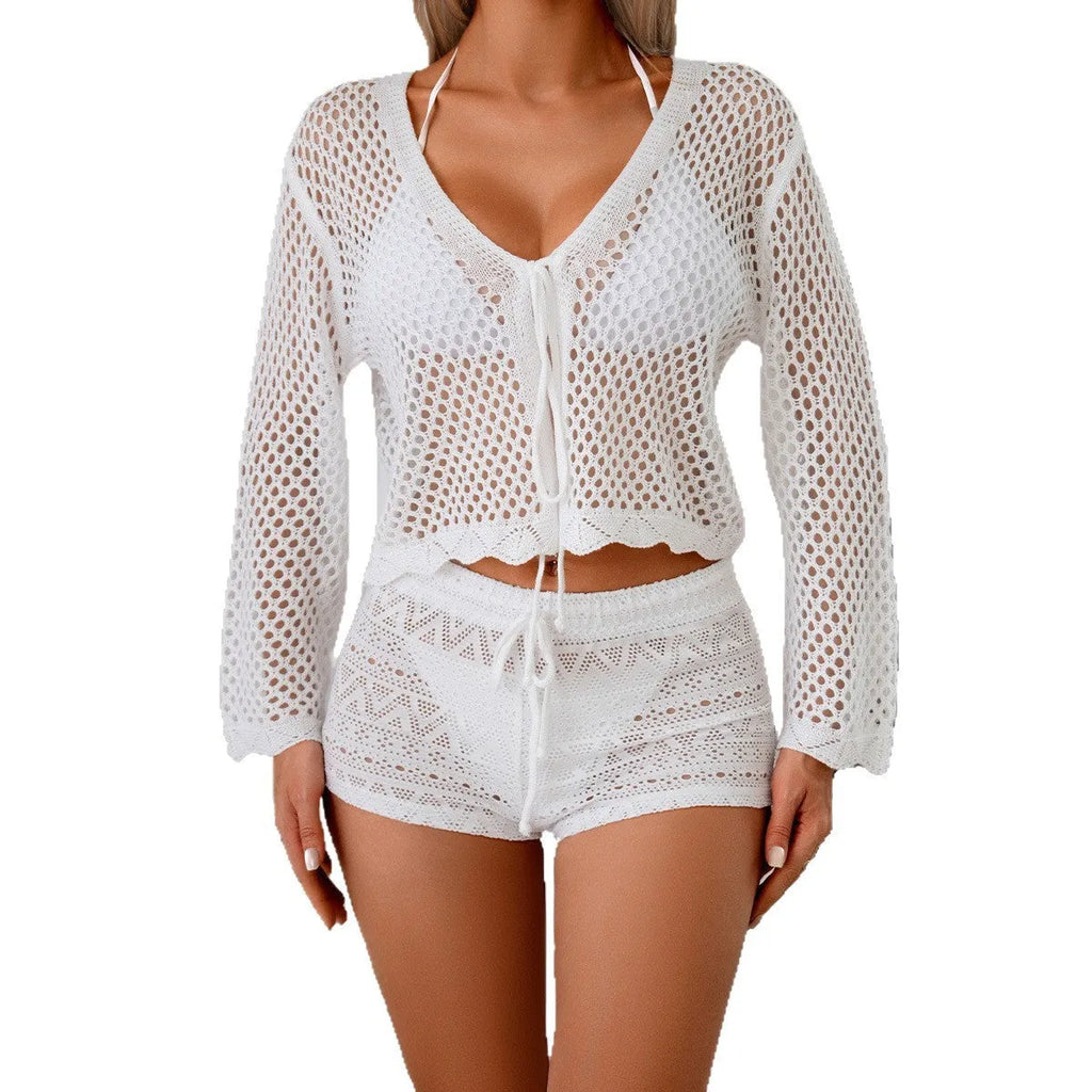 Short 40cm women's cardigan blouse with bell sleeves in apricot colour.