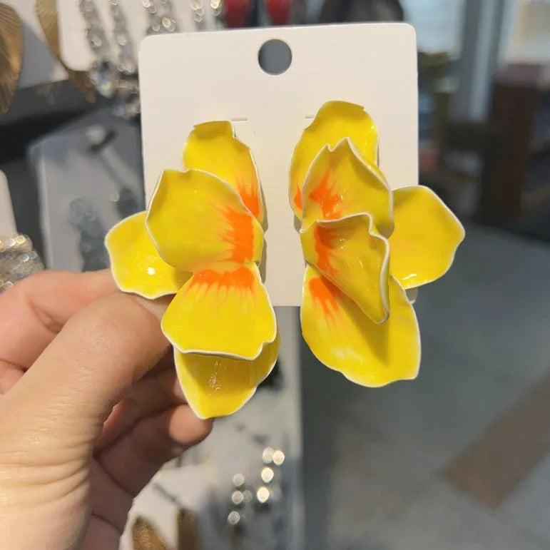 Pastoral-style alloy flower stud earrings with oil-spot glaze electroplating finish