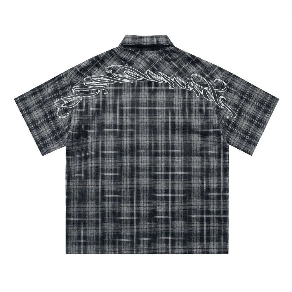 Men's short sleeve plaid shirt with embroidered letter on lapel, cotton blend, black colour, loose fit