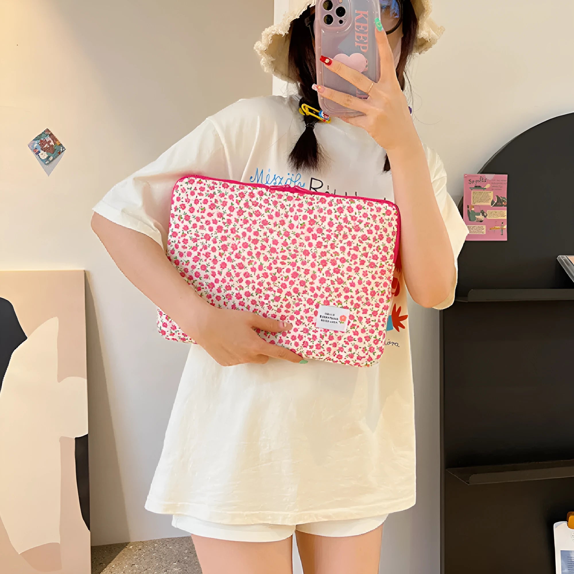 Printed cloth laptop bag for women with anti-seismic padding, small size, green flower colour