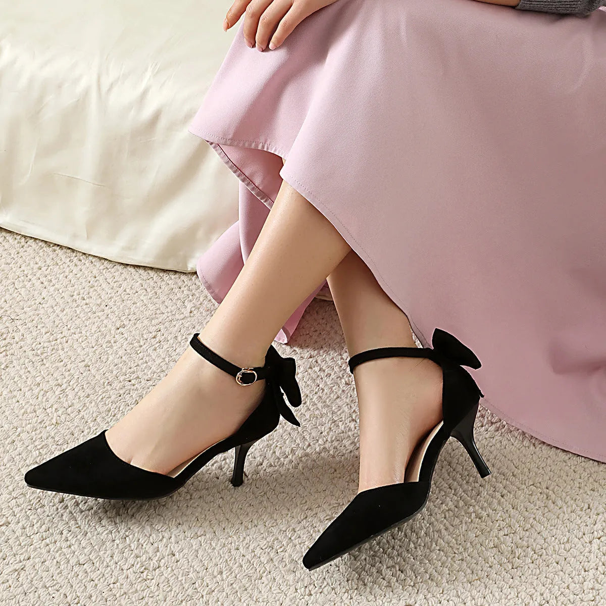 Suede pointed-toe stiletto high heels with bowknot and buckle closure
