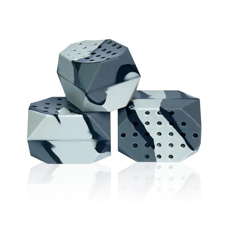 Two camouflage-pattern silicone jawline trainer balls in a transparent box.