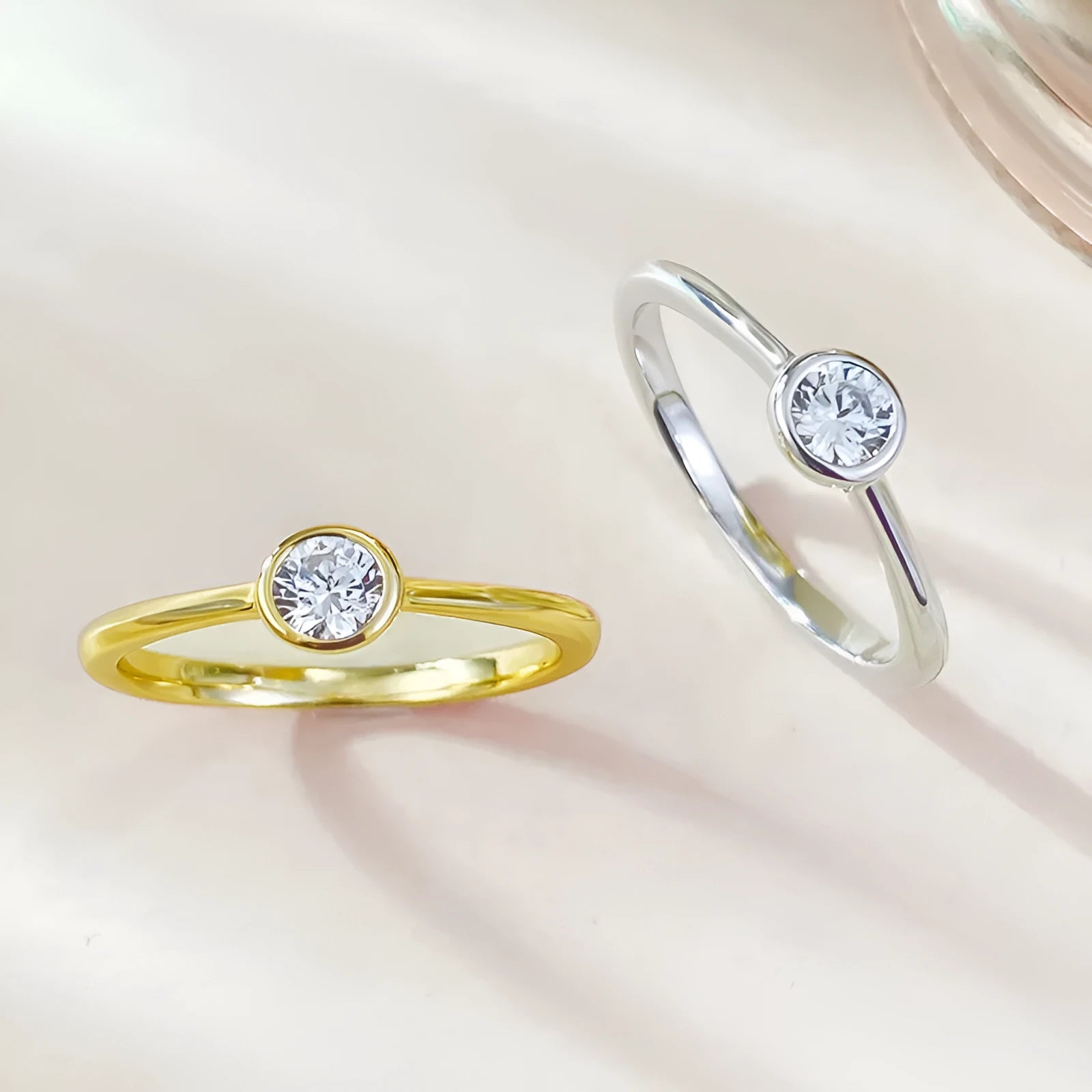 Silver crown shape ring with minimalist line detailing in Korean style design