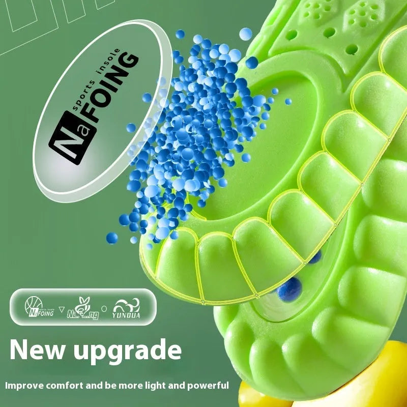 Green PU air cushion sports insole with shock absorption and argy wormwood layer