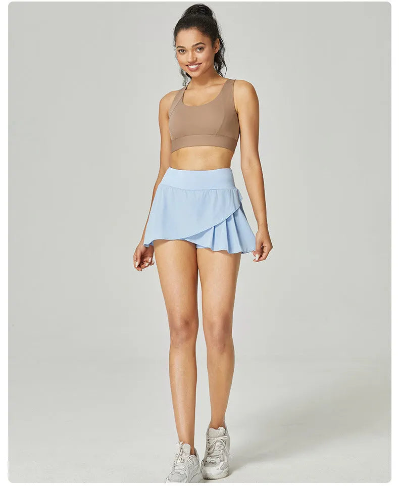 Women's solid colour quick-dry sports shorts in nylon with spandex lining for running and fitness.
