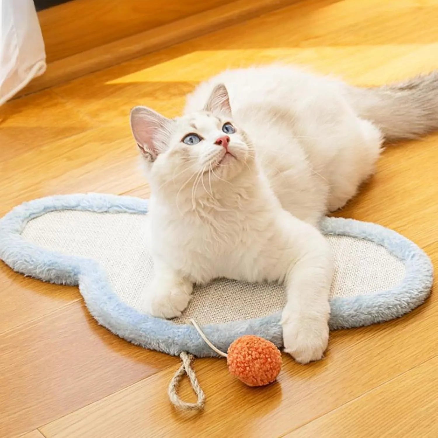 Natural sisal cat scratching mat with sleeping cat cartoon pattern, wall mounted design