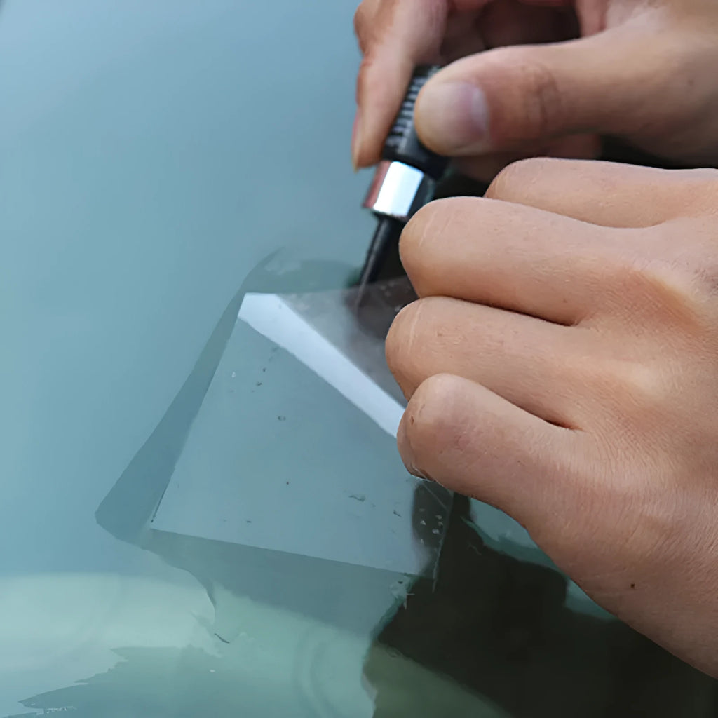 Yellow car glass repair agent tool set for windscreen repair with three components
