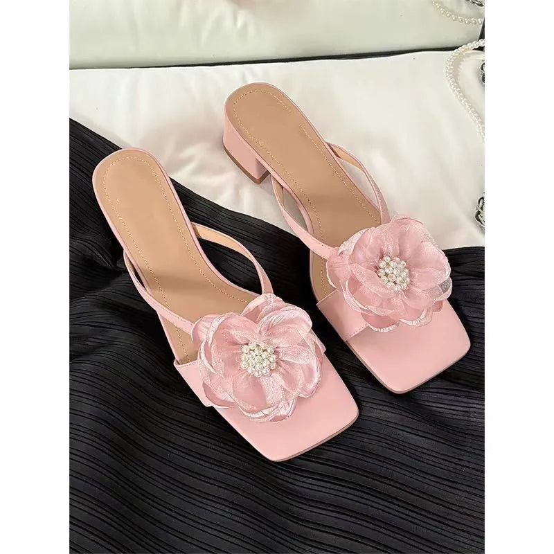 Cream-white women's fashion flower chunky heel square toe one-line satin sandals with rubber sole
