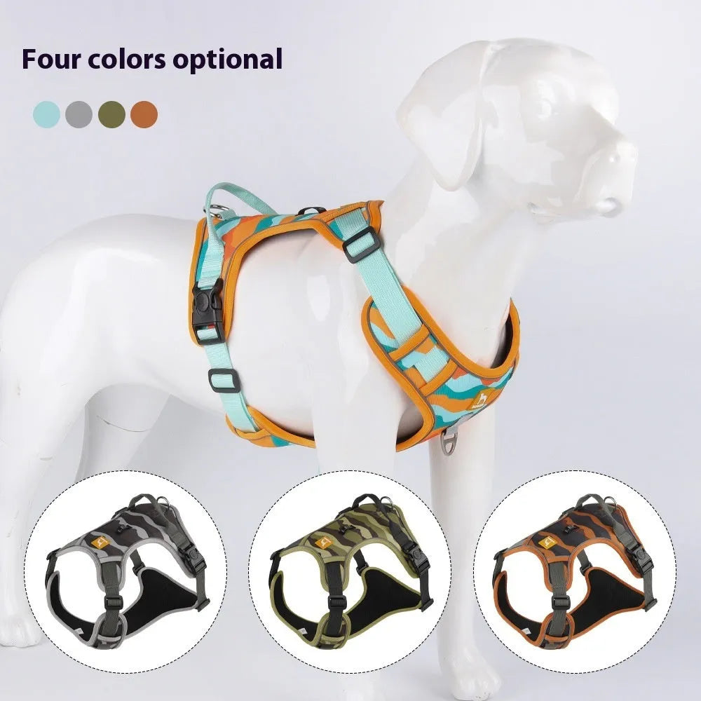 Dog walking rope with reflective elements and Oxford cloth construction in four colour options