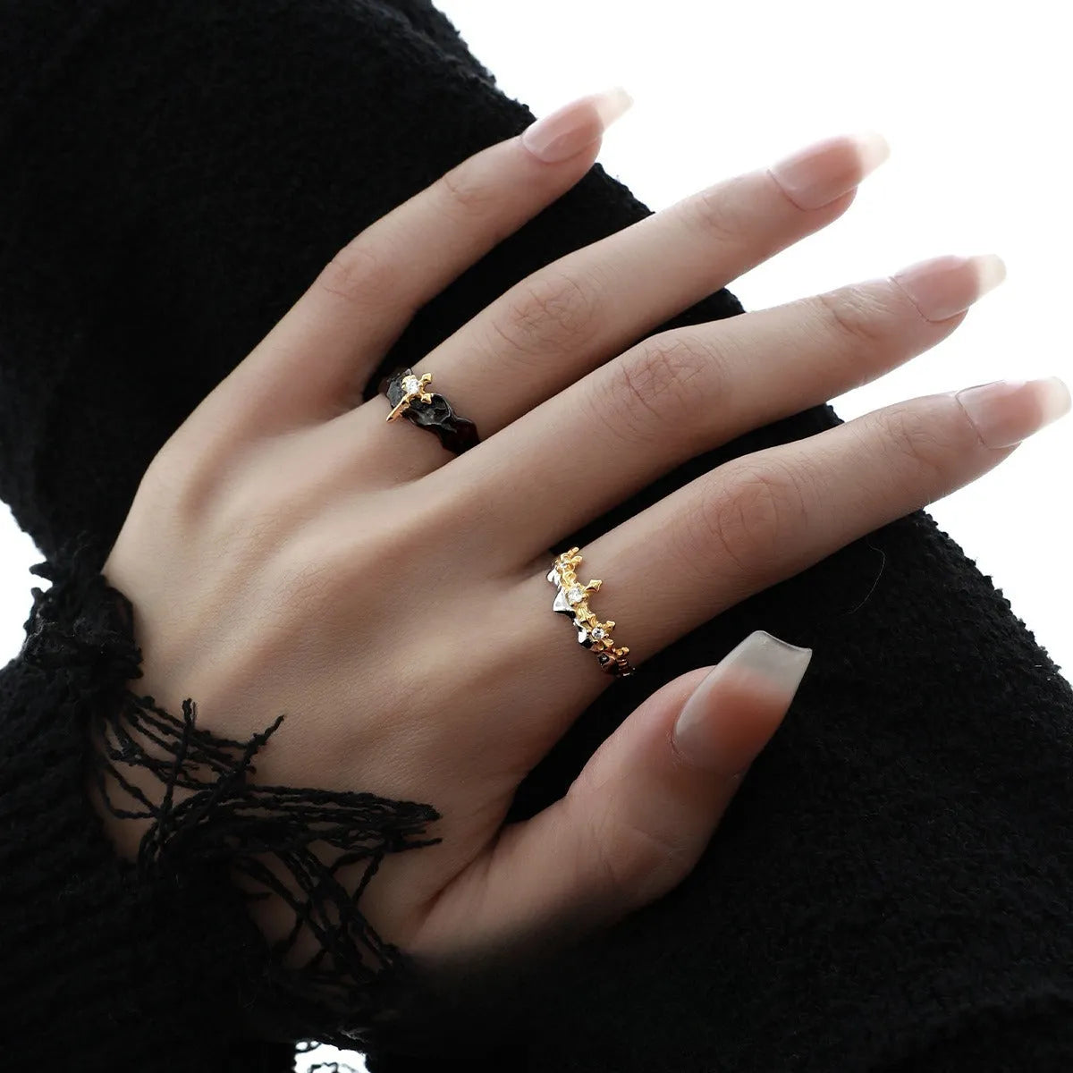 Adjustable opening silver couple ring with electroplated white gold or black gold finish