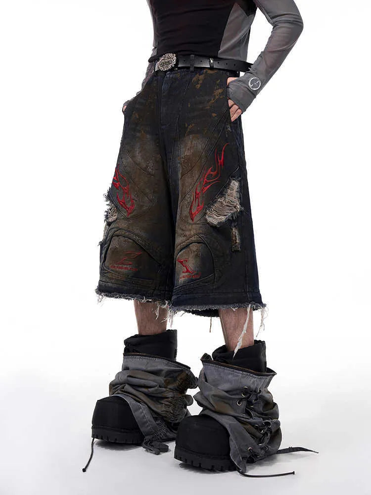 Men's wide-leg jeans with detachable trouser legs in retro style