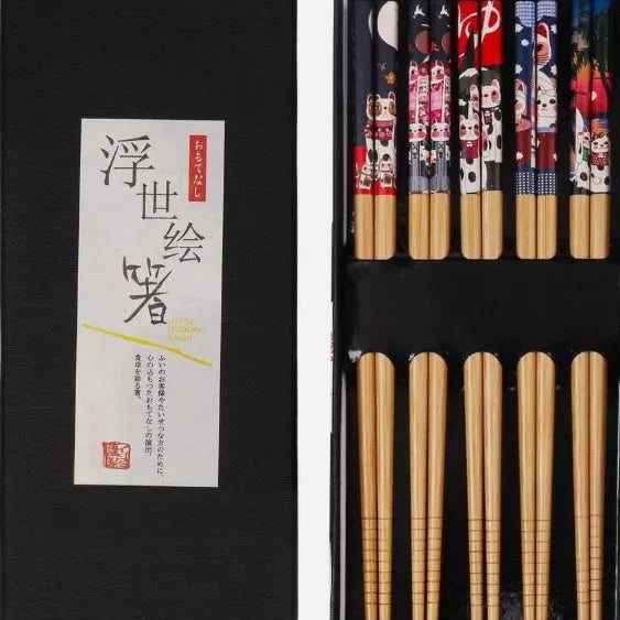 Japanese style bamboo chopsticks with five-colour patterns in gift box packaging