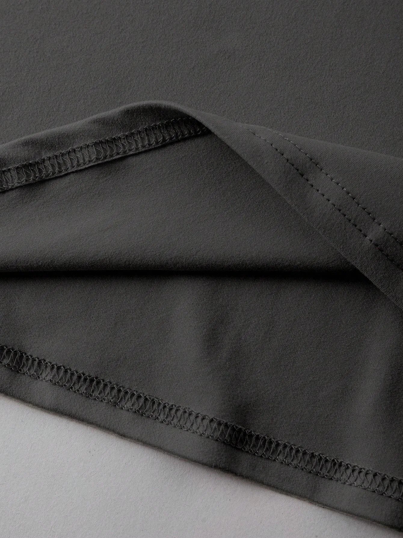 Loose-fitting summer cotton T-shirt with round neck and short sleeves in multiple colours