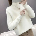 Women's half turtleneck solid color bottoming shirt in black with long sleeves and regular fit