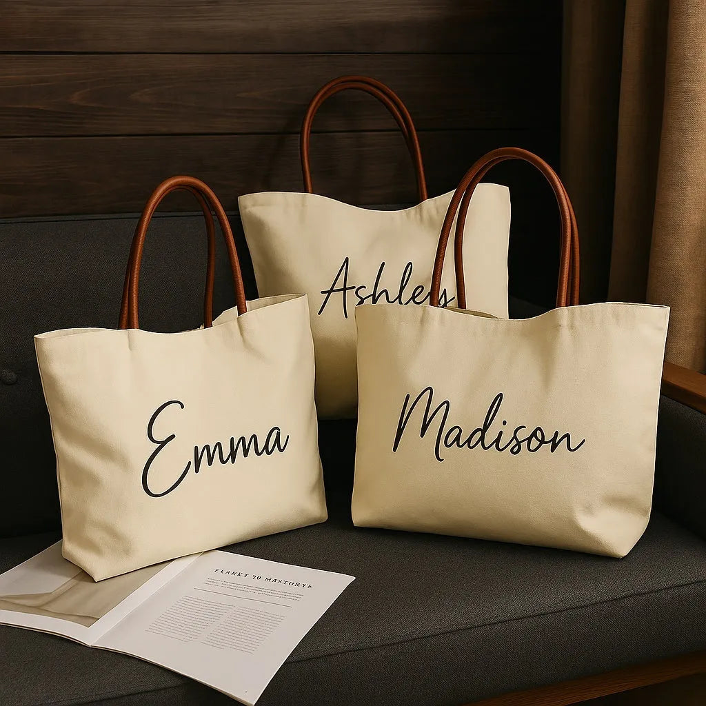 Cotton canvas tote bag with top handles and internal zip pocket in beige white colour option