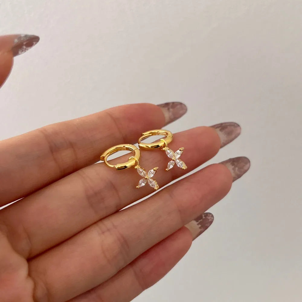 S925 sterling silver flower earrings for women in gold colour option