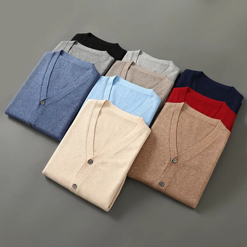 Men's Andy velvet knitted cardigan coat with V-neck and long sleeves in loose fit style