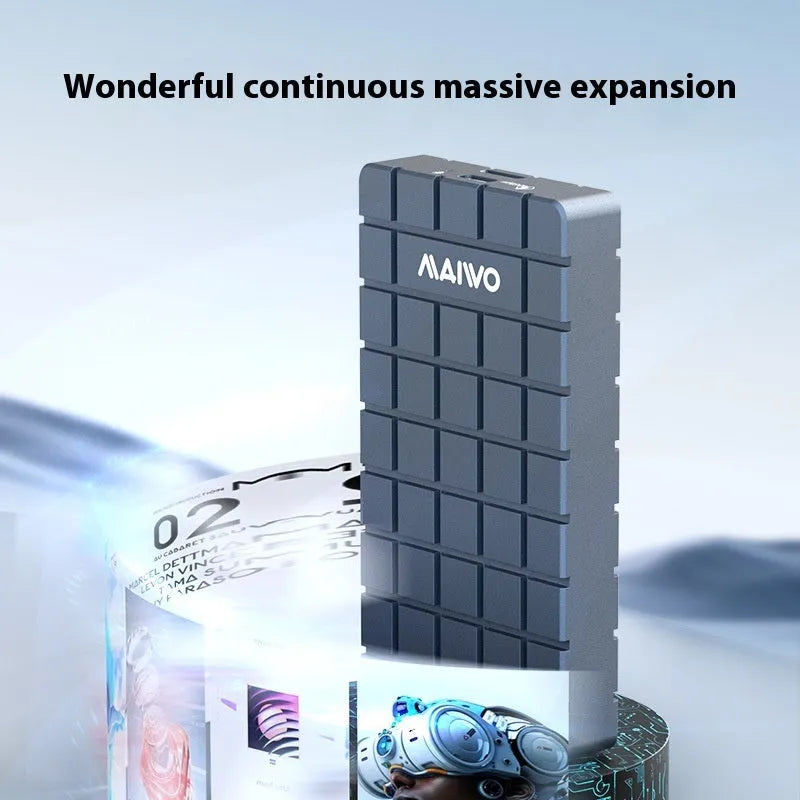 Aluminium USB4 hard disk enclosure for solid state drives, showing K1717 and K1719 with fan models.