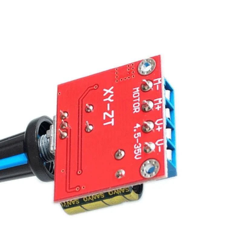 PWM DC motor speed controller with adjustment knob for 5V to 35V motors