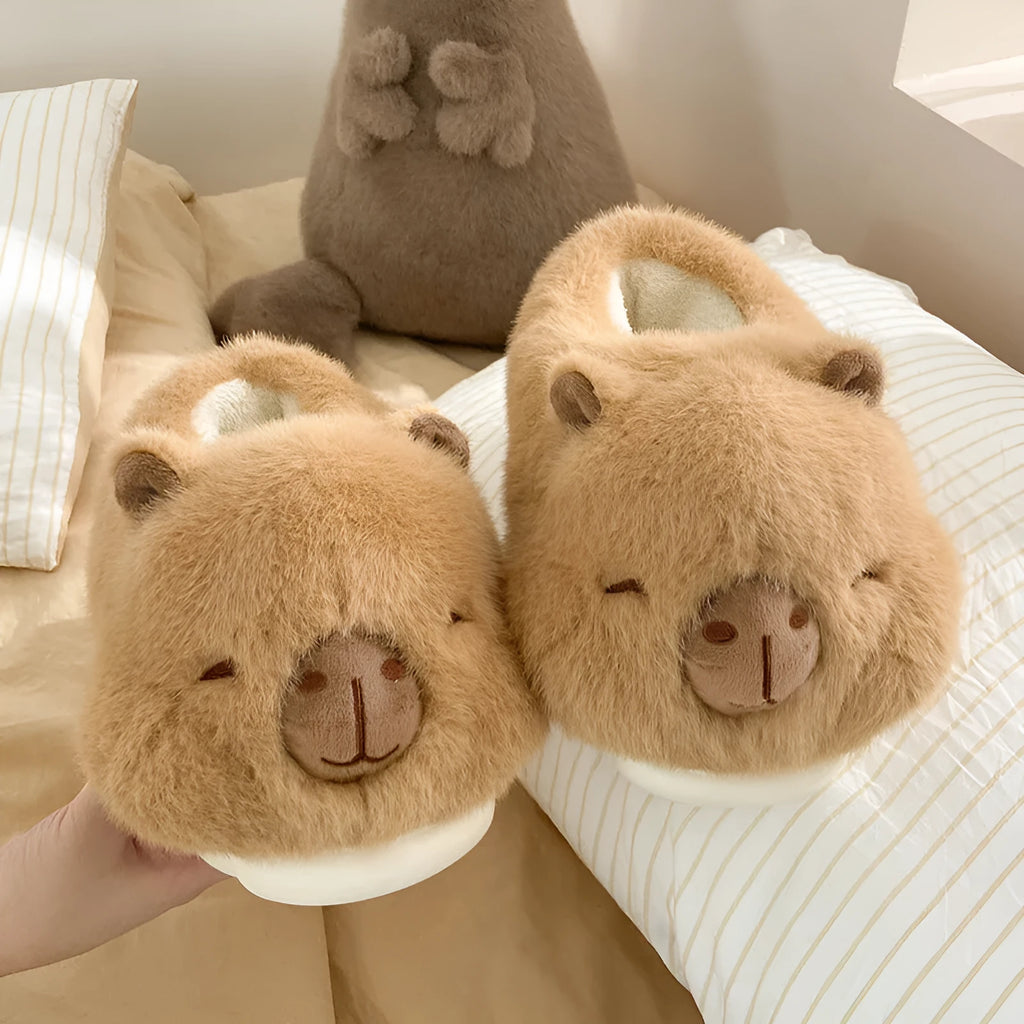 Women's winter bag heel slippers in light brown with plush upper and round toe, artificial wool lining visible inside