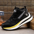 Anti-smashing and anti-penetration labour protection shoes with steel toe cap in black low top flat knitted design
