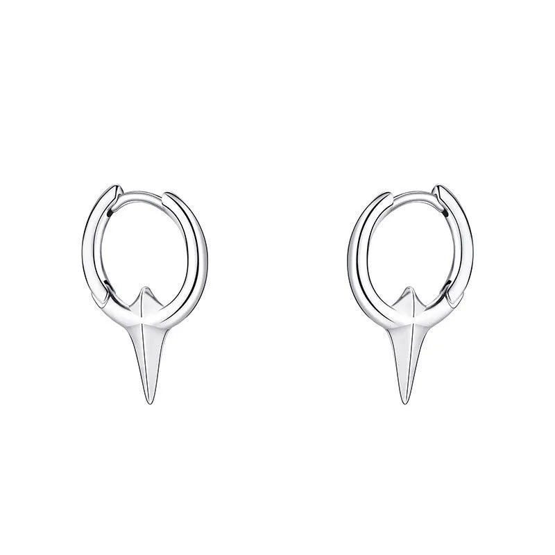 Copper star-shaped ear clip for women with a platinum electroplated finish.