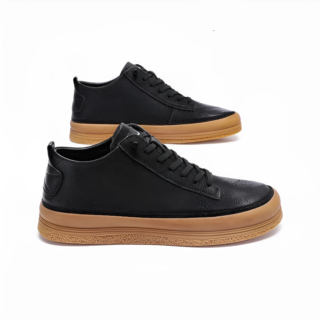 Men's black leather casual lace-up shoes with a round toe and flat rubber sole.