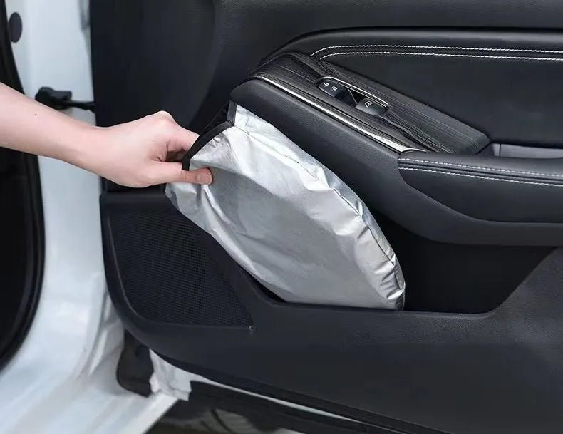 Titanium silver car sunshade with aluminium foil construction for heat insulation