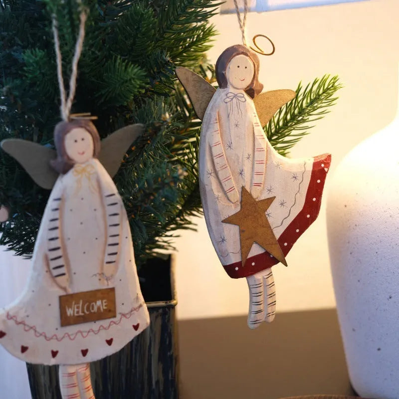 Hand-made wooden door pendant with hand-painted love heart, XINGX, or letters design in American country style.